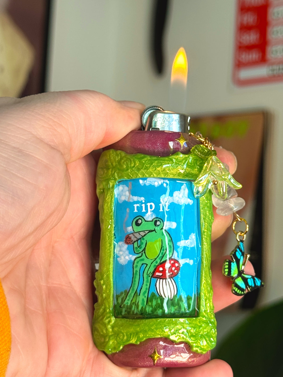 Vintage Frame Rip It Frog Case with charm| Fits Standard Bic | Handmade Polymer Clay Art