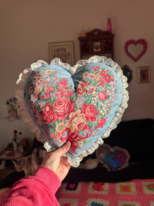 Vintage Floral Heart Pillow with Lace Trim – Double-Sided Cottagecore Decor (13”)