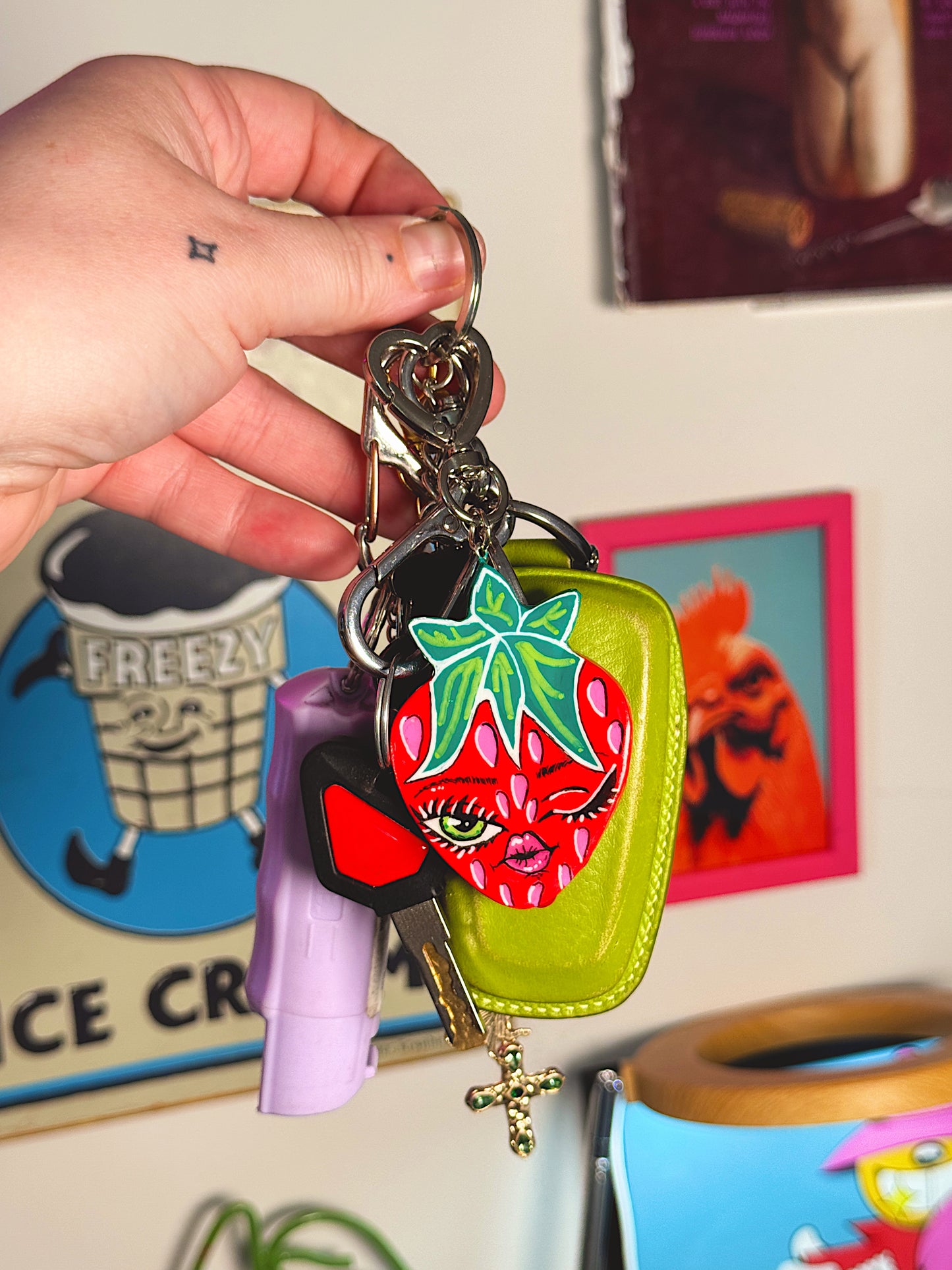 Winking Strawberry Bag Charm – Hand-Painted Strawberry Keychain with Heart Clip