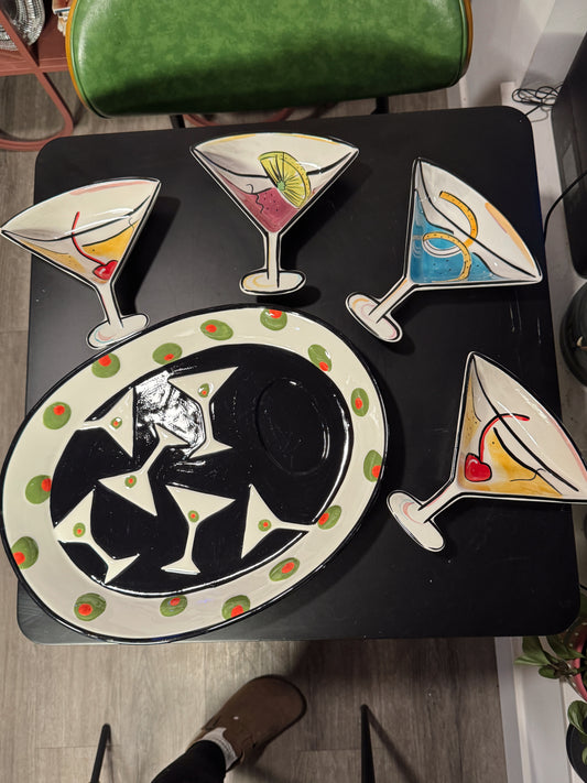 Vintage Martini Party Serving Set – Hand-Painted Cocktail Tray + 4 Martini Glass Plat