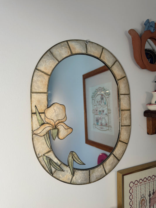 Vintage Capiz Shell Floral Wall Mirror – Brass Oval Cottagecore 14.5x11.5