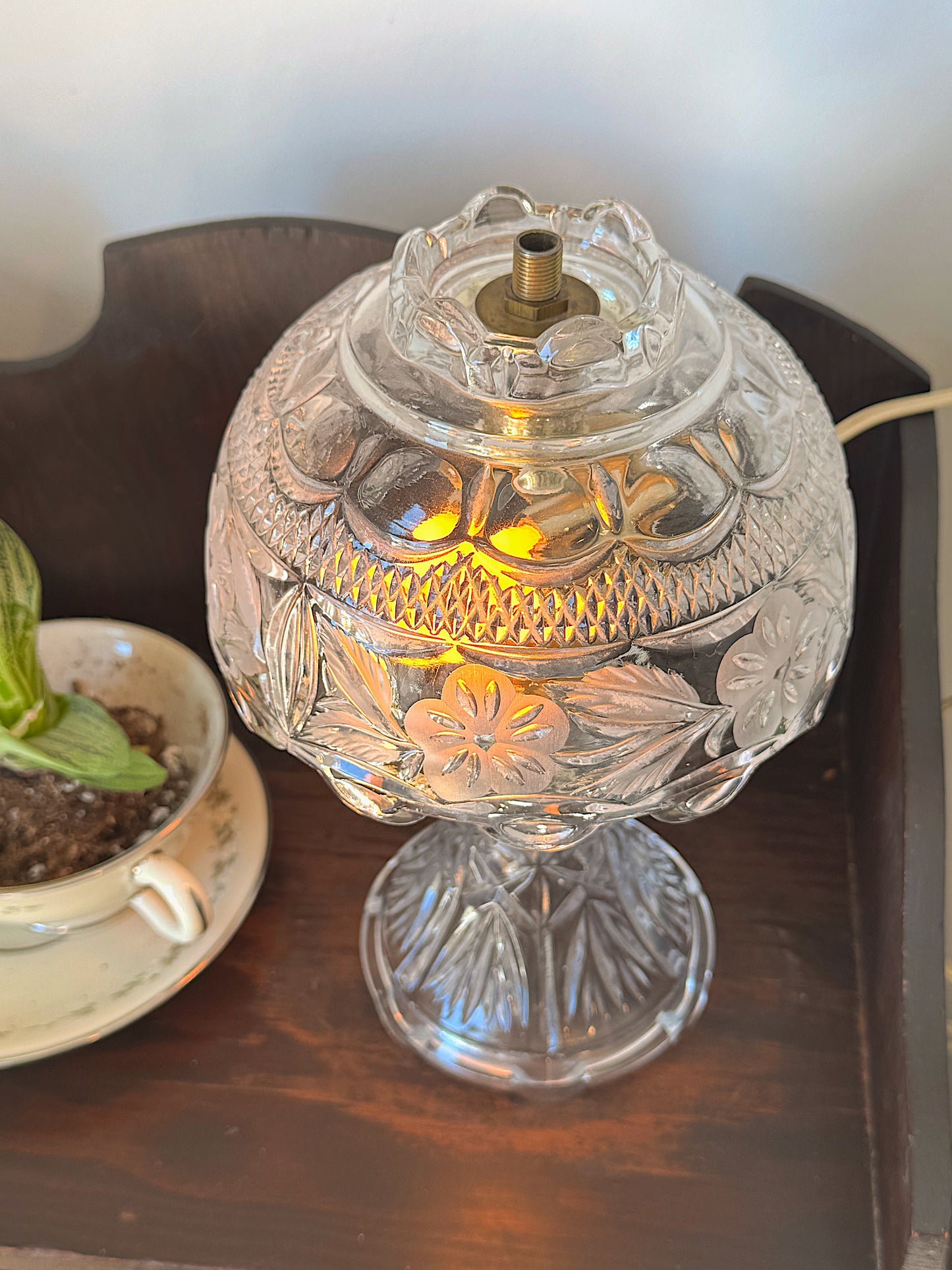 Vintage Lead Crystal Mushroom Boudoir Lamp - Etched Floral Pattern