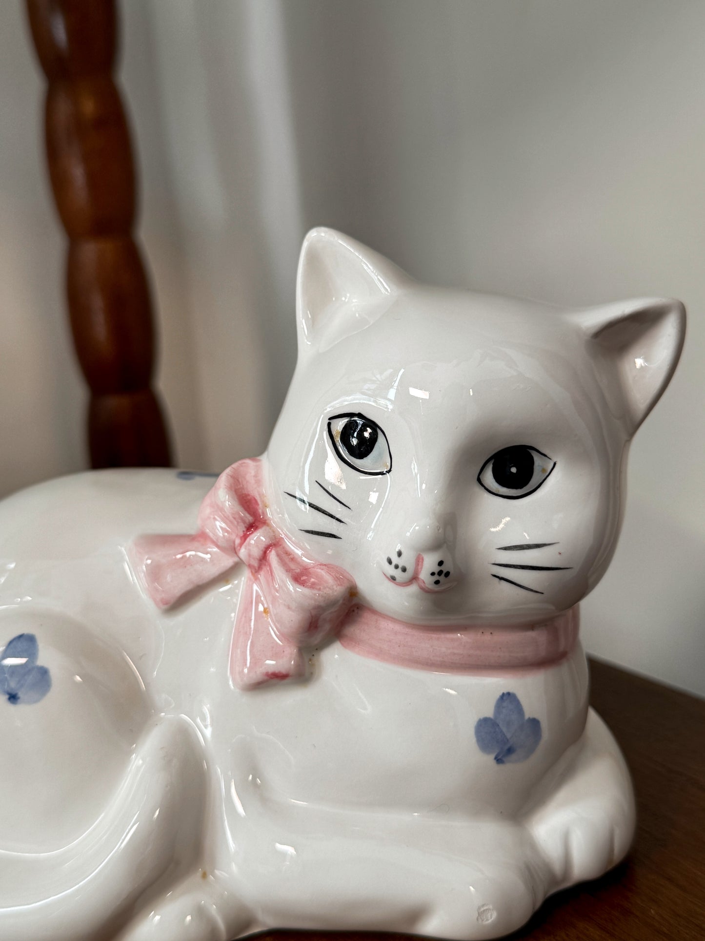 Vintage Ceramic Cat Figurine with Pink Bow | Made in Taiwan