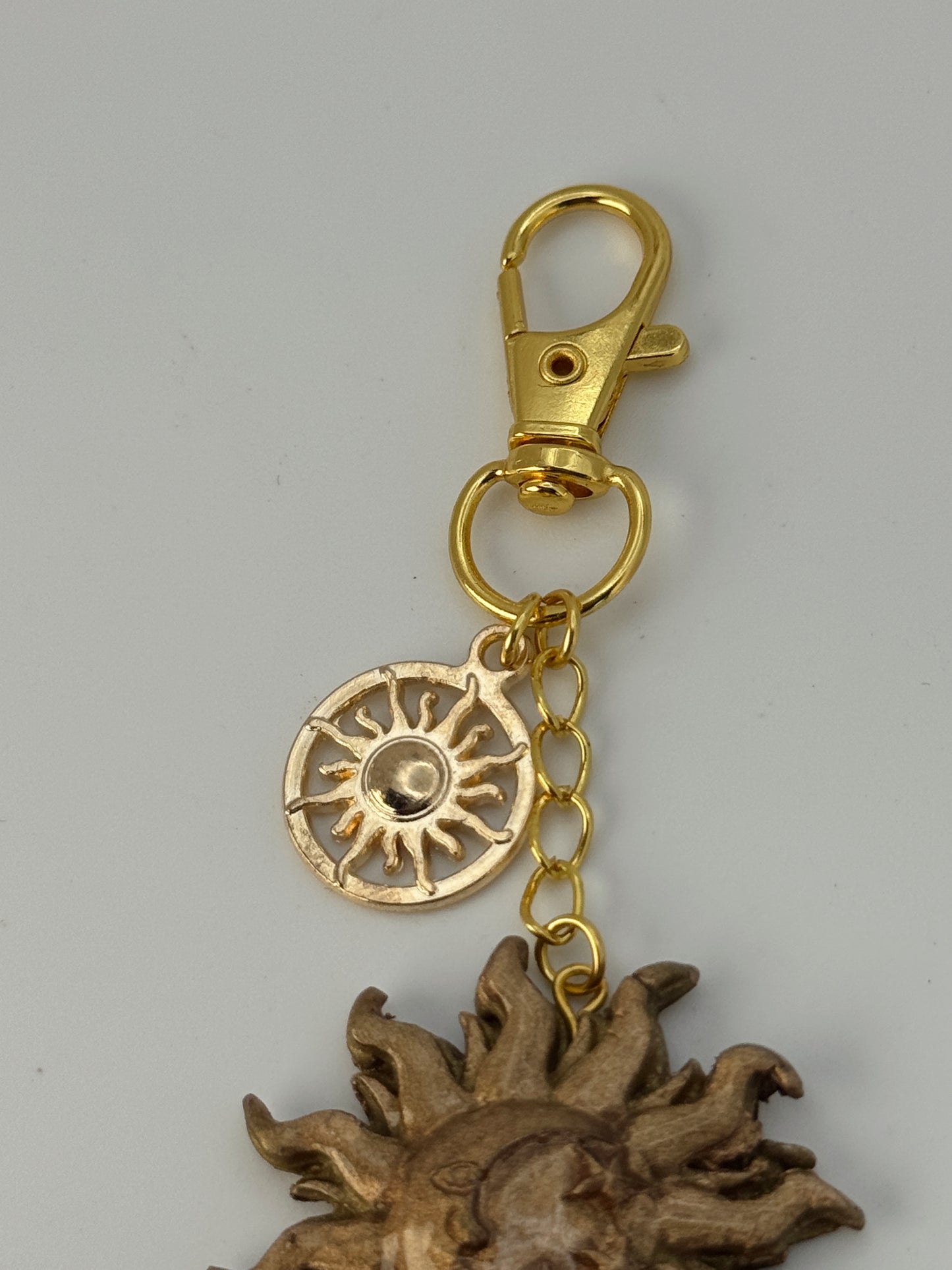 Celestial Sun Bag Charm – Gold Sun & Moon Keychain – Vintage-Inspired Whimsigoth Charm
